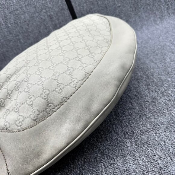 Gucci GG Bamboo Handle Shoulder Bag 450-032425 - Picture 9 of 16